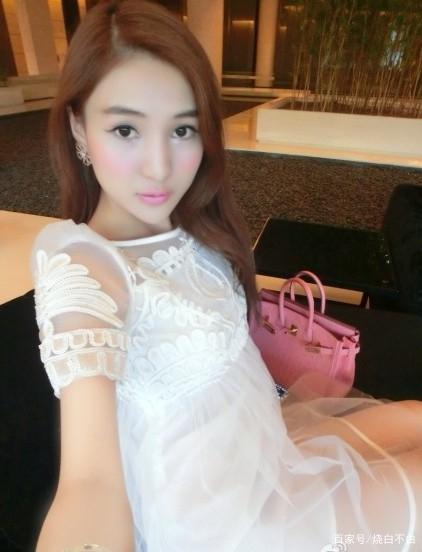 偷心上流 相关产品