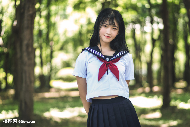 侥幸逃生的司机 产品主图