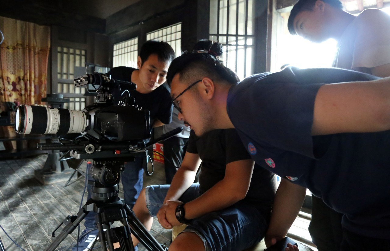 何方神圣 产品主图