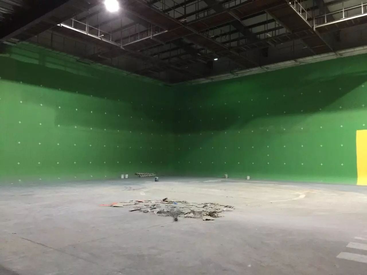 低压槽：欲望之城 相关产品