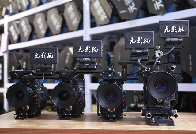 凡尔杜先生 产品图片