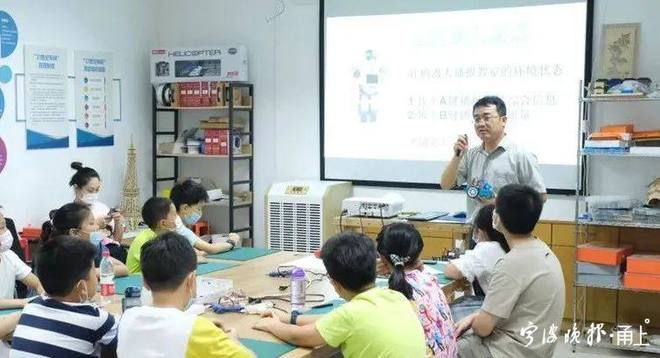 僵尸高校3 相关产品