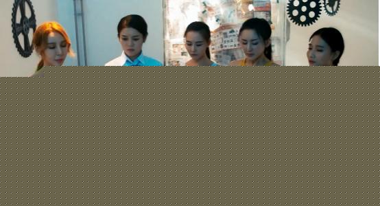 侧耳倾听 产品图片