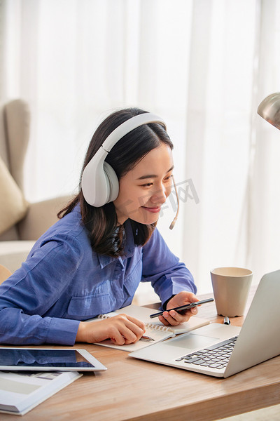 余生一年的我，遇见了的余生半年的你的故事 相关产品