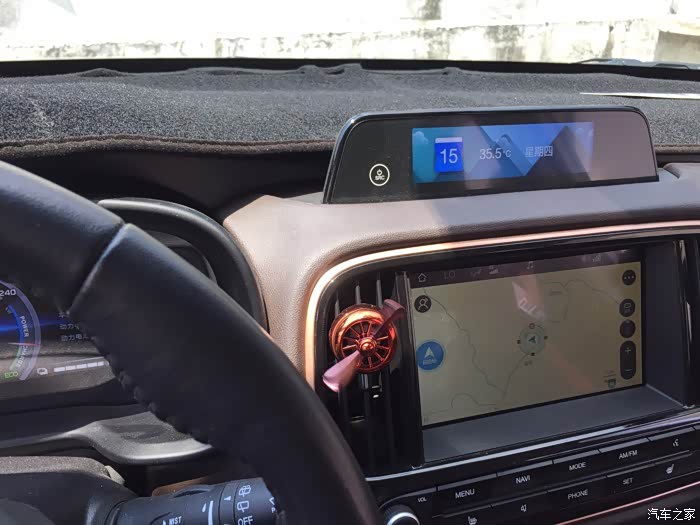 侥幸逃生的司机 相关产品