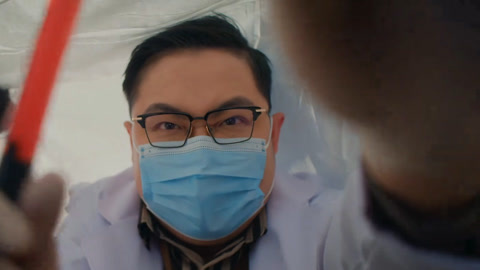 他悄悄溜进她的私信里 相关产品